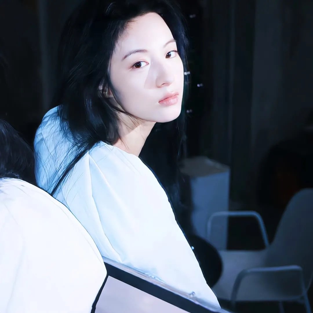 MOMENTARY LILY 刹那之花